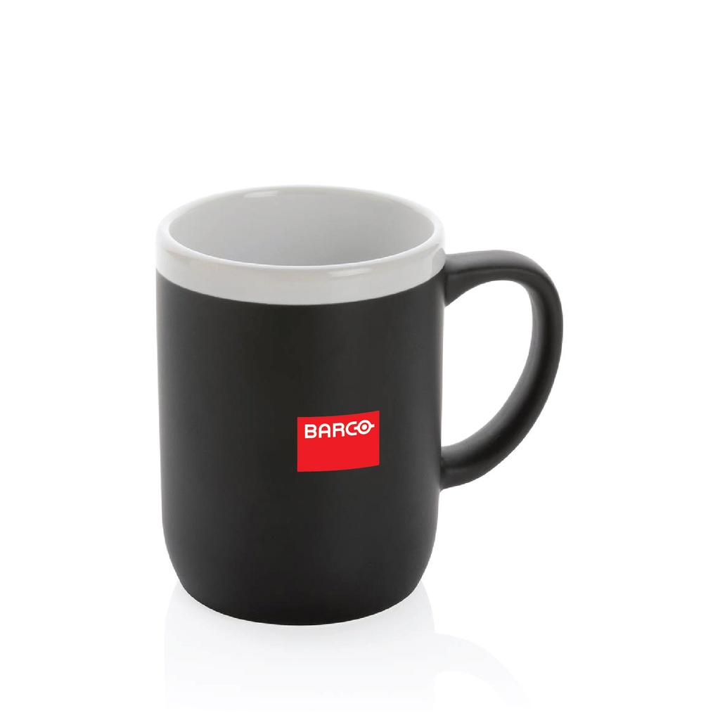 Ceramic mug with white border